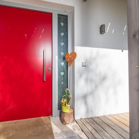 Helle Wohnung Mit Bergblick & Eigener Terrasse Bad Tölz Kültér fotó
