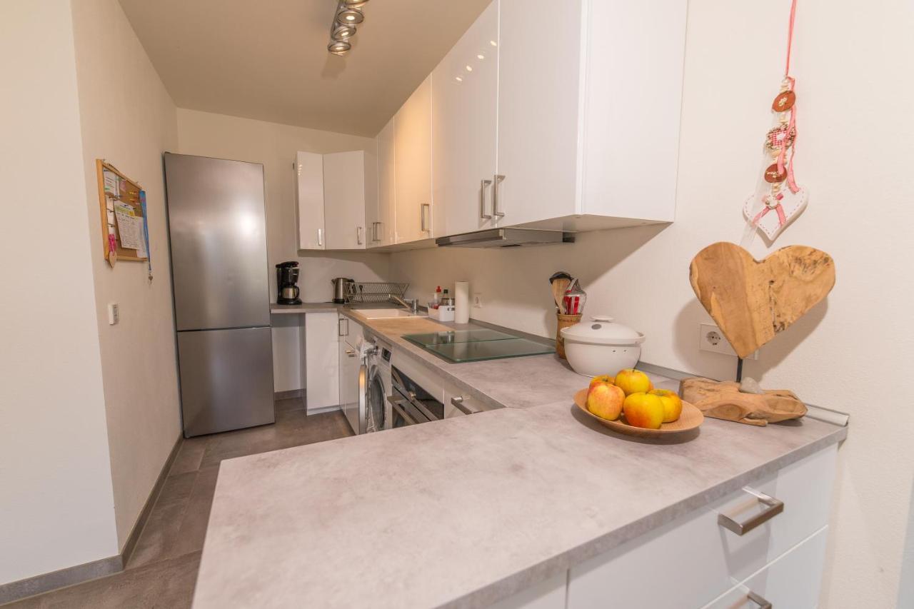 Helle Wohnung Mit Bergblick & Eigener Terrasse Bad Tölz Kültér fotó