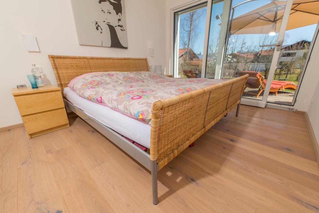 Helle Wohnung Mit Bergblick & Eigener Terrasse Bad Tölz Kültér fotó